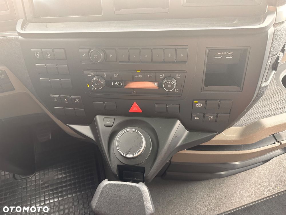 MAN TGX - 13