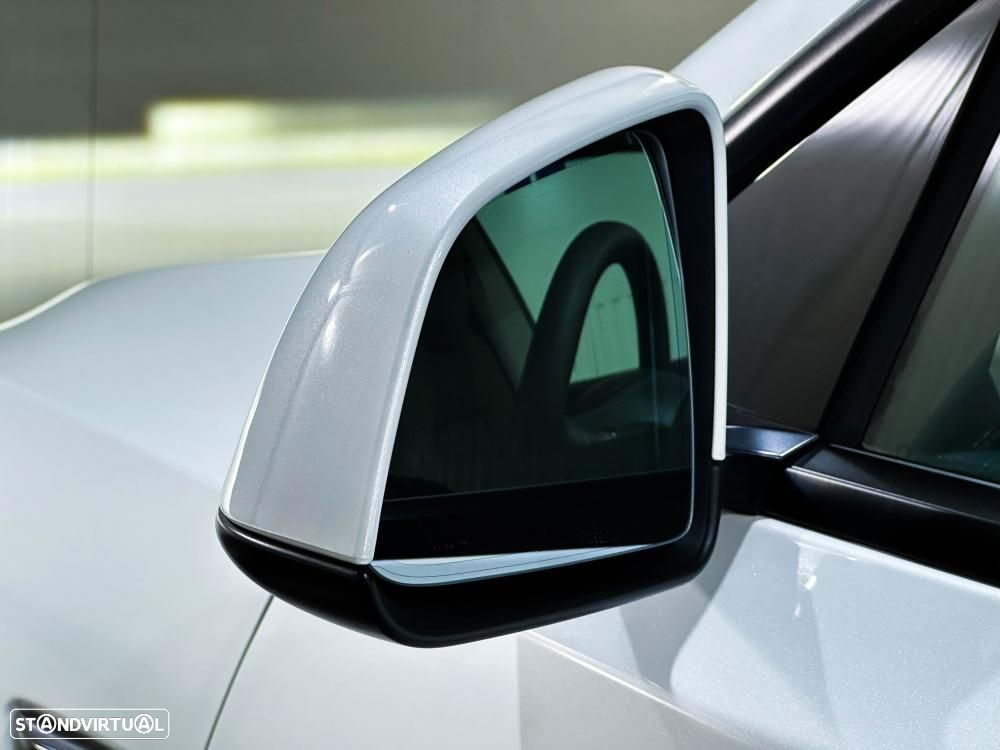 Tesla Model Y Standard - 17