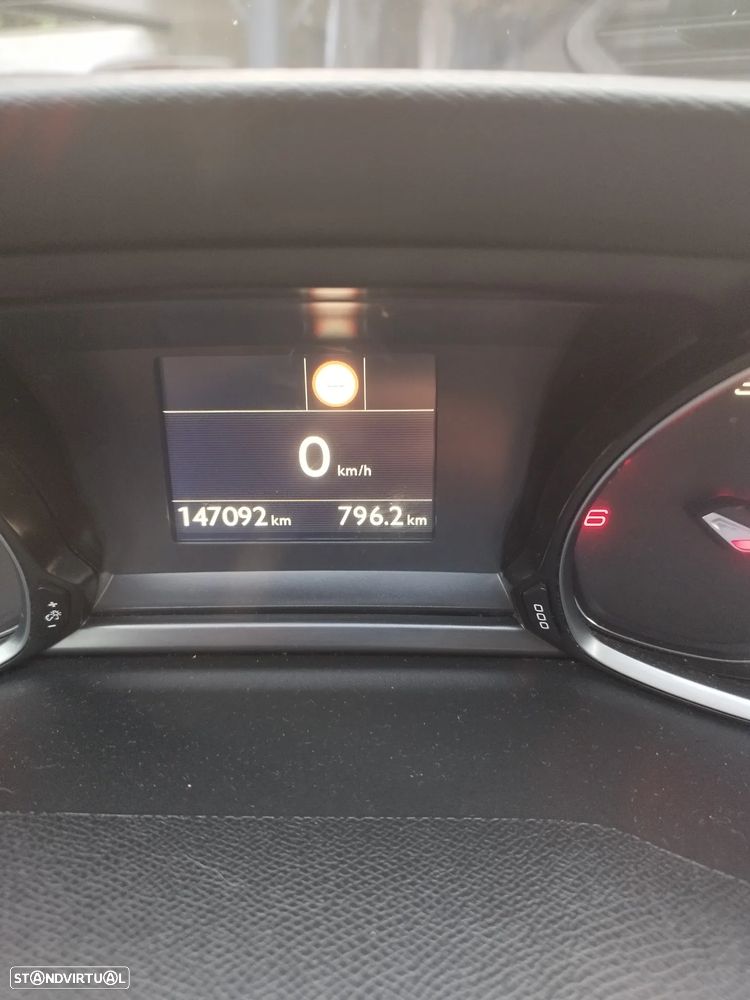 Peugeot 308 SW - 6