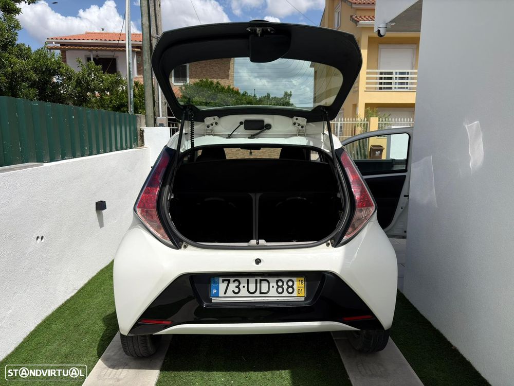 Toyota Aygo 1.0 X-Play+AC+X-Touch - 9