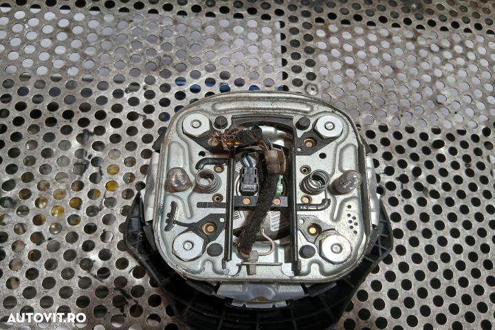 Airbag volan / sofer 6772866 6772866 BMW Seria 3 E90/E91/E92/E93 [200 - 2