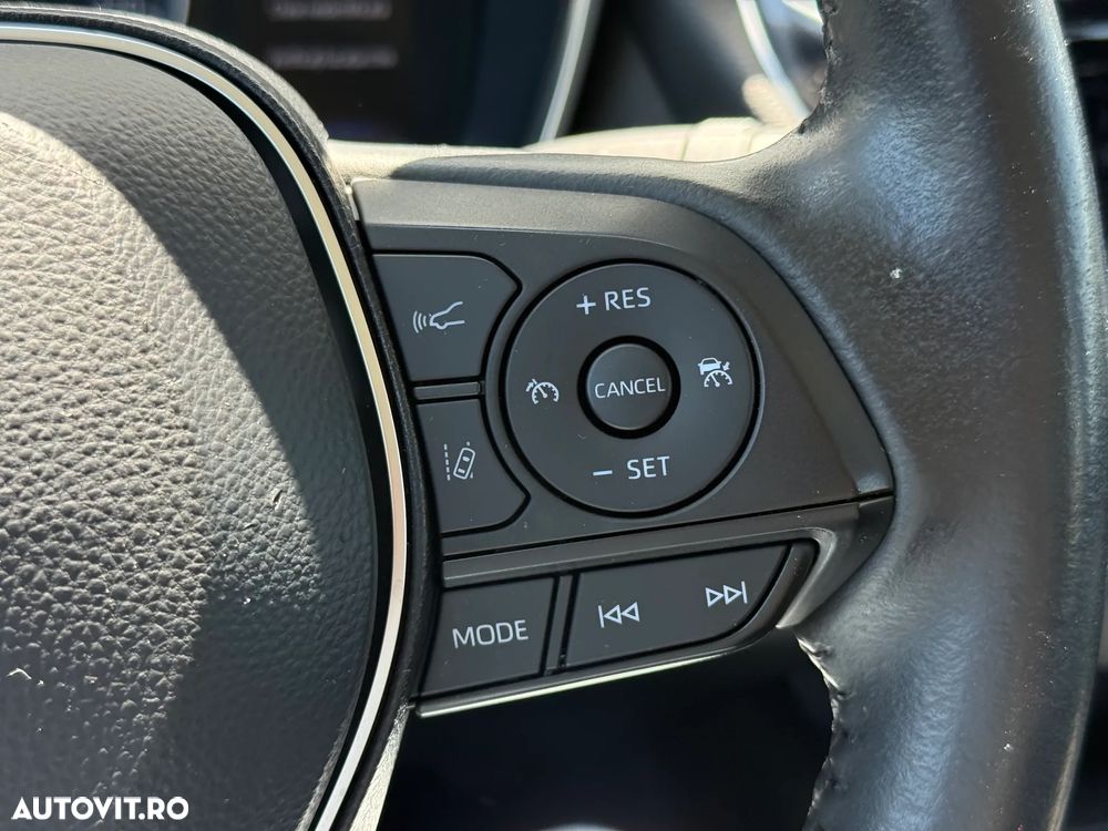 TOYOTA Corolla 2022 — imagine 14