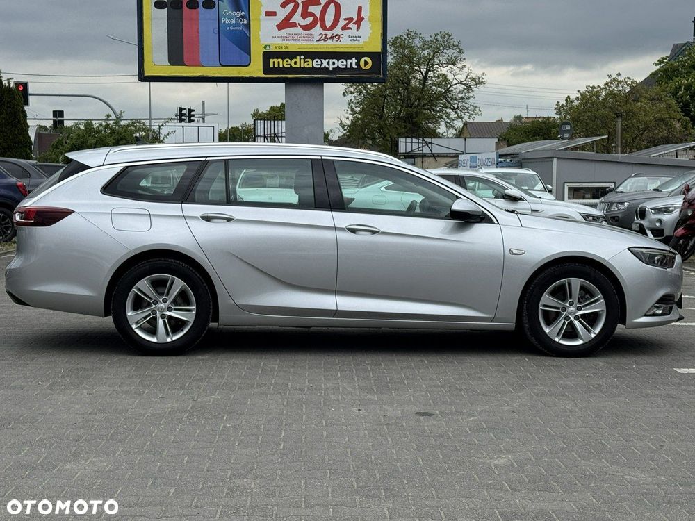 Opel Insignia - 11