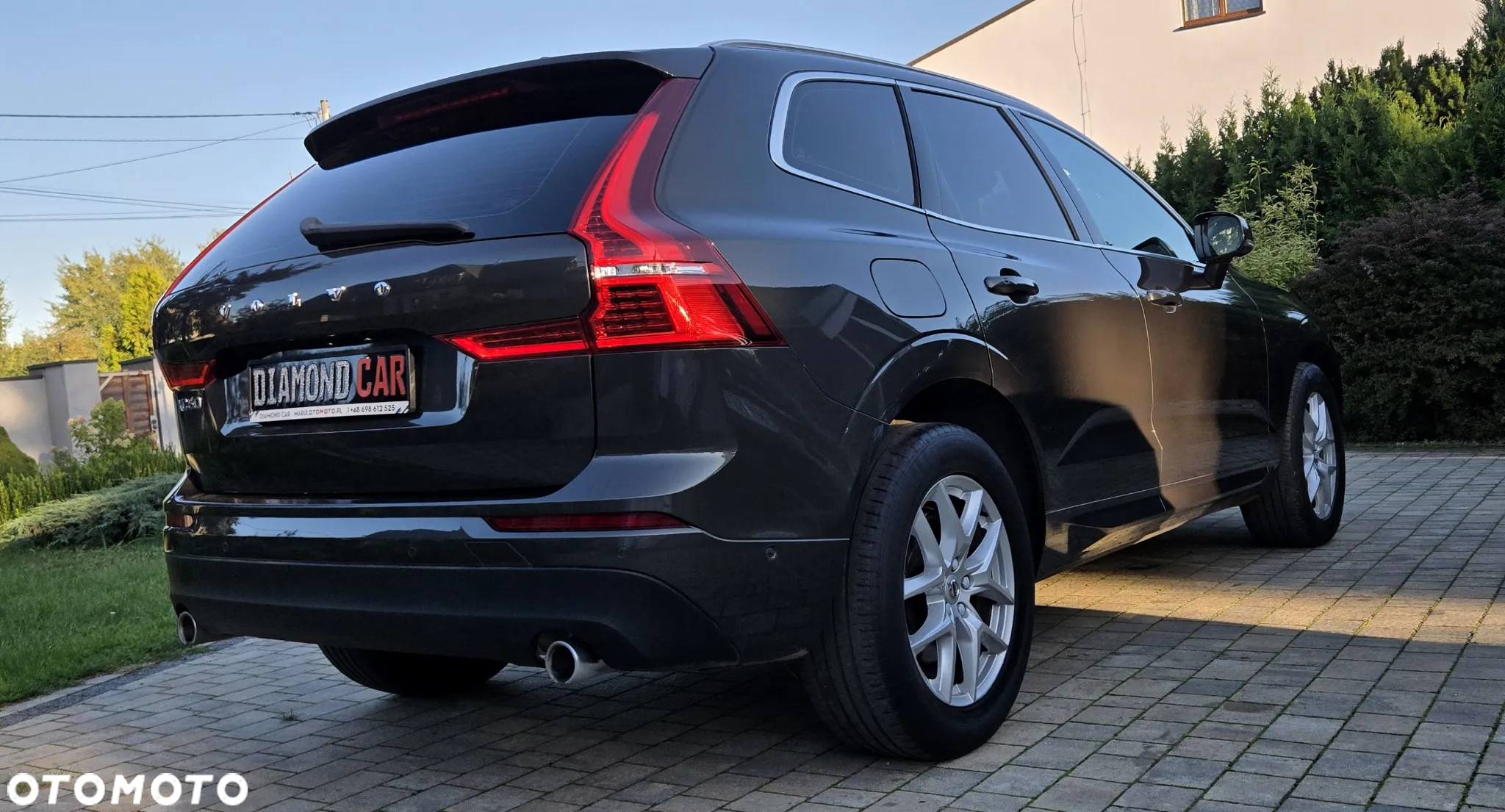 Volvo XC 60 D4 Momentum Pro - 16