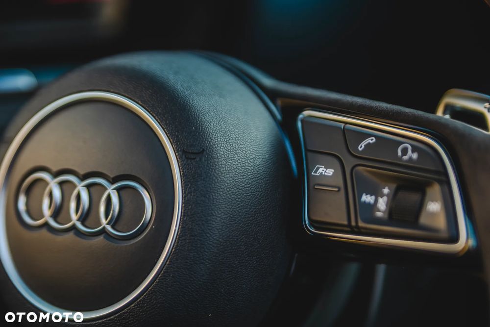 Audi RS3 Limousine TFSI Quattro S tronic - 24