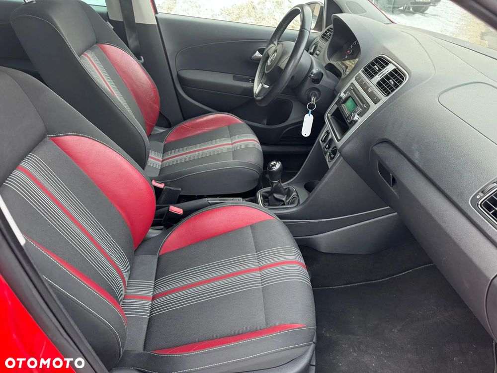 Volkswagen Polo 1.2 TSI Blue Motion Technology MATCH - 15