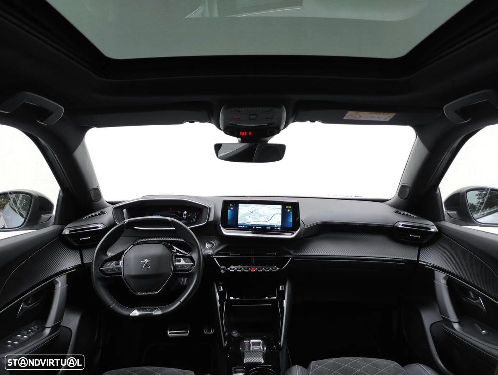 Peugeot e-2008 GT - 17