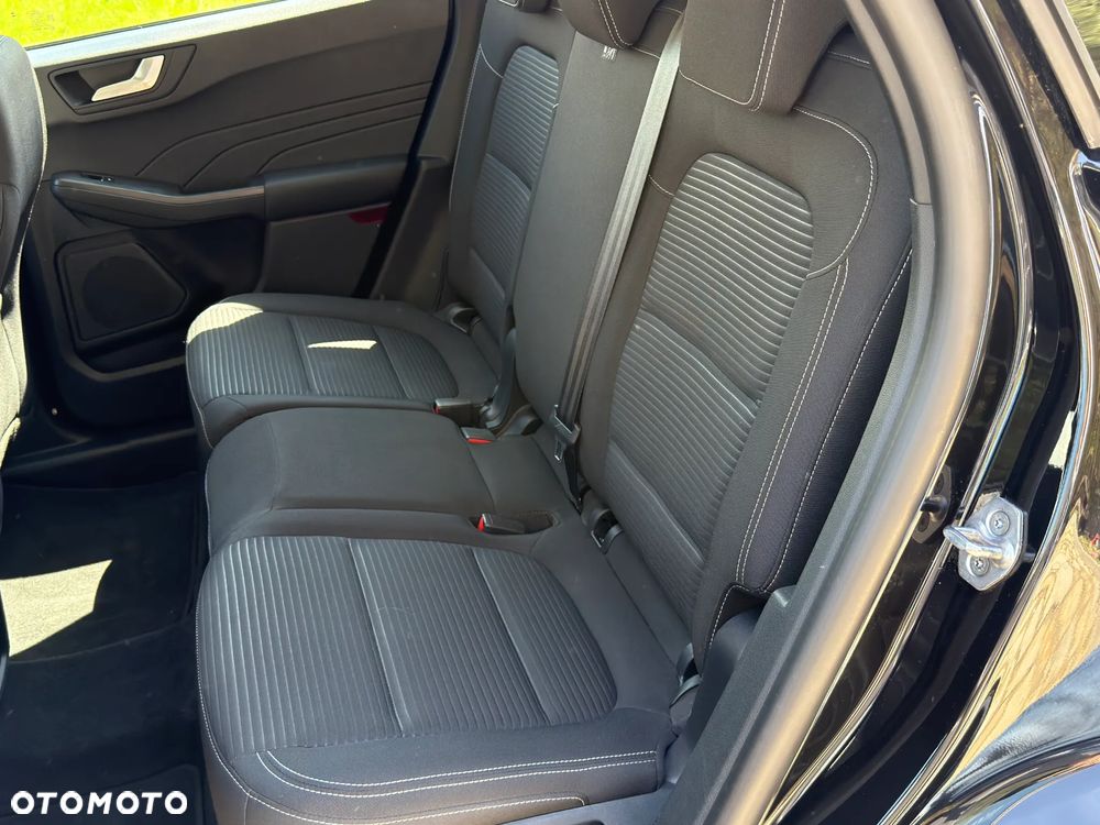 Ford Kuga 2.5 Duratec FHEV TITANIUM - 29