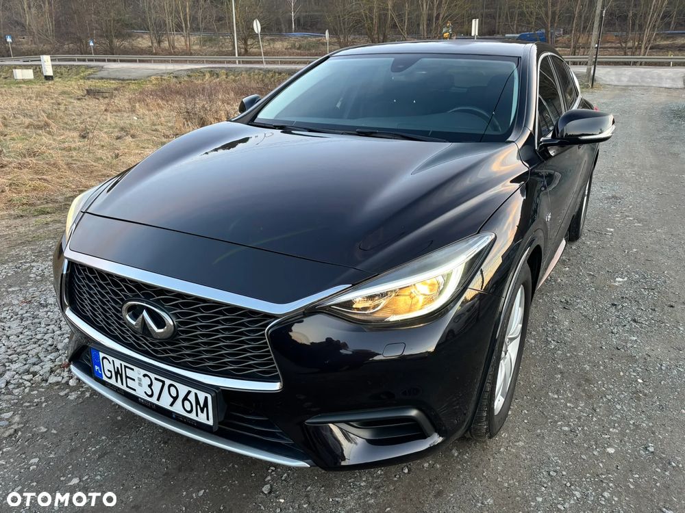 Infiniti QX - 2