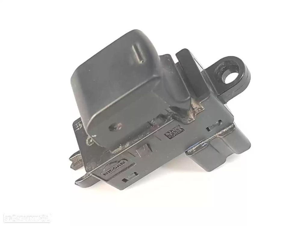 COMANDO ELEVADOR DE VIDRO FRONTAL DIREITO NISSAN PATHFINDER III 2008 -25411EA00A - 2
