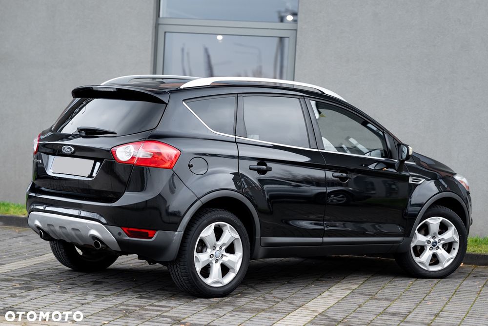 Ford Kuga 2.5 4x4 Titanium - 14