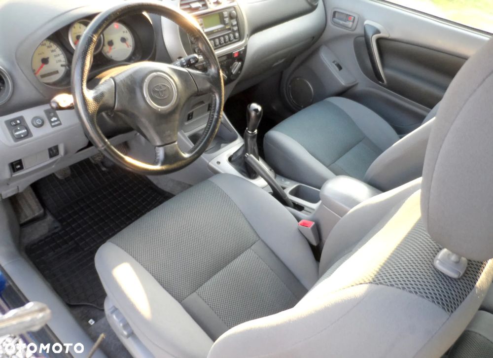 Toyota RAV4 4x4 - 14