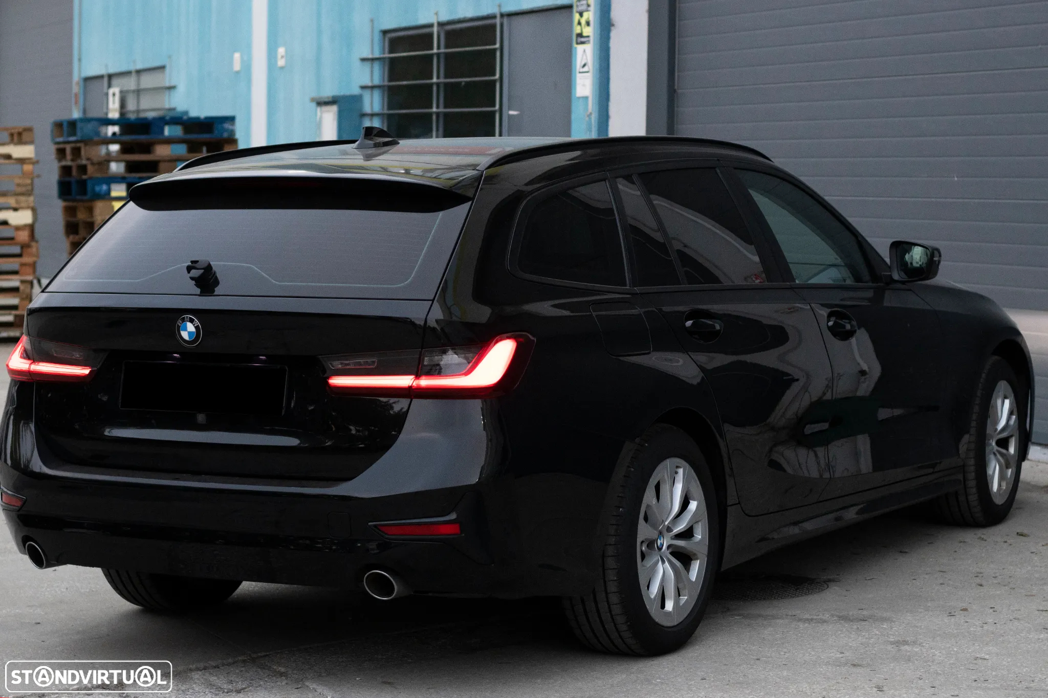 BMW 318 d Touring Auto - 5