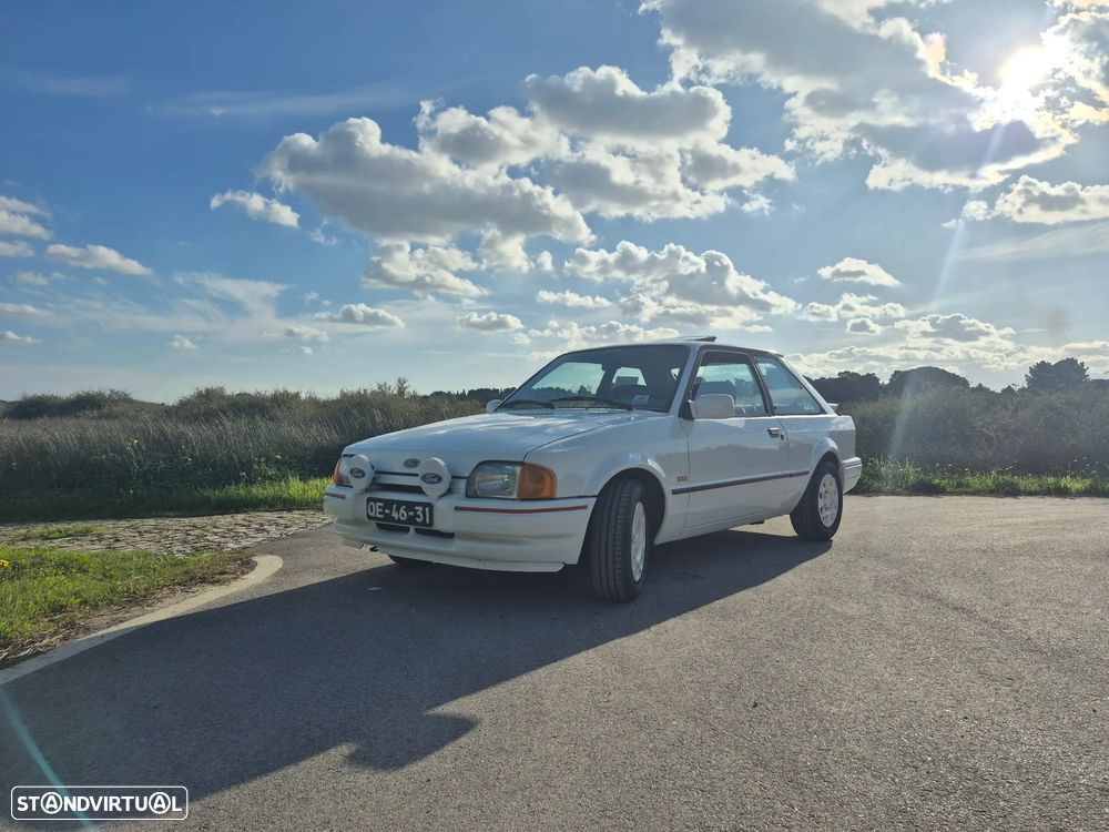 Ford Escort XR3i - 6