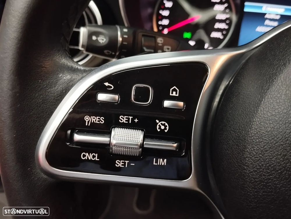 Mercedes-Benz C 300 de Avantgarde - 24