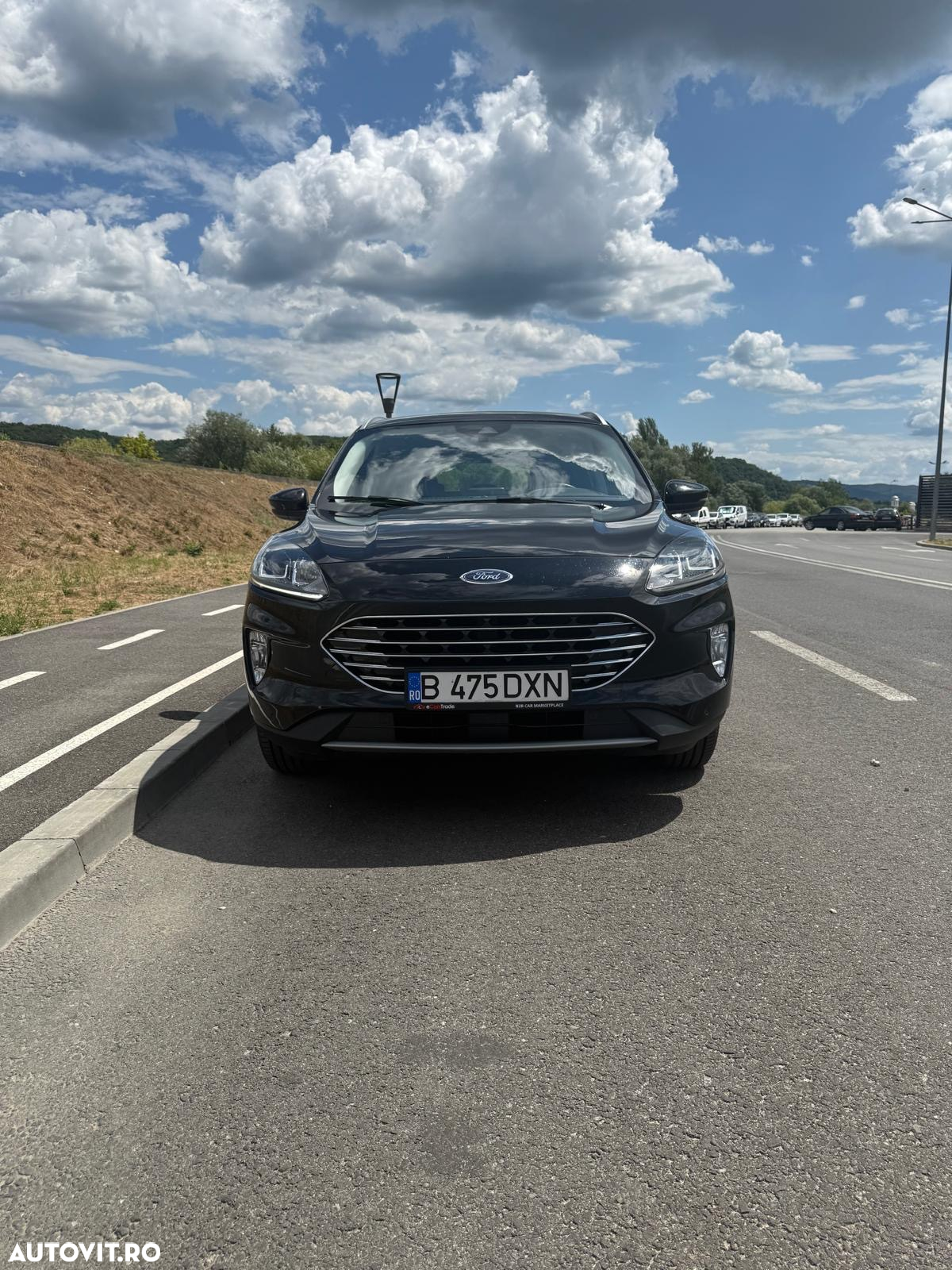 Ford Kuga 2.5 Duratec FWD FHEV Titanium - 2