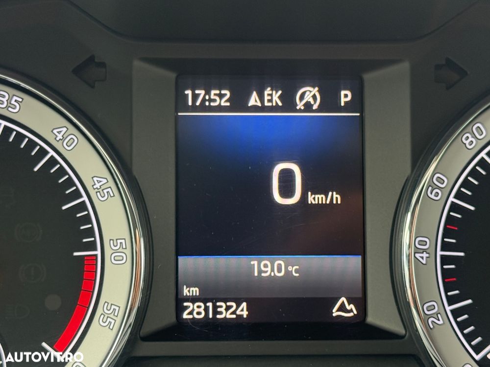 Skoda Octavia 2.0 TDI (Green tec) 4x4 DSG Scout - 35