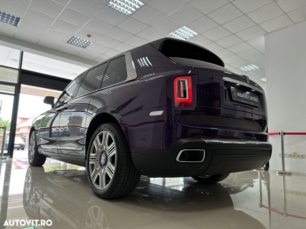 Rolls-Royce Cullinan - 15
