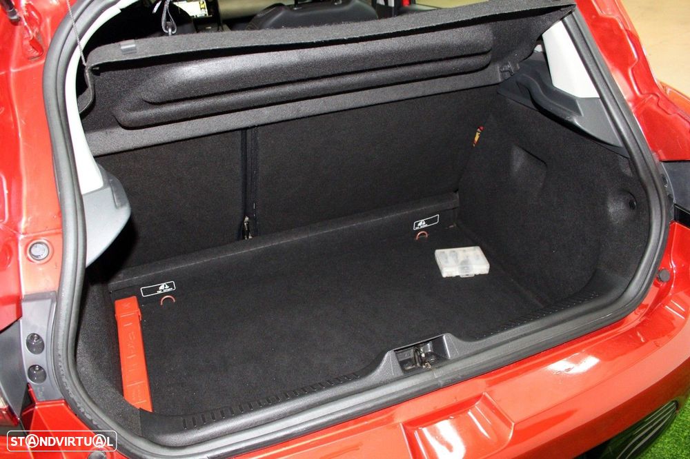 Renault Clio 1.5 dCi Dynamique S - 40