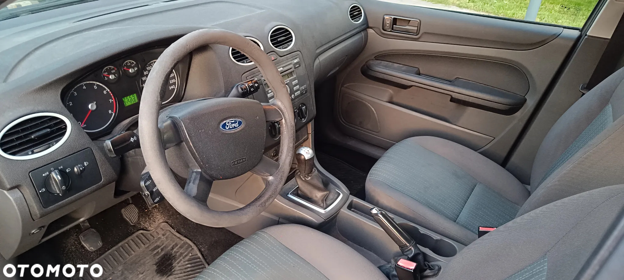 Ford Focus 1.6 Comfort - 10