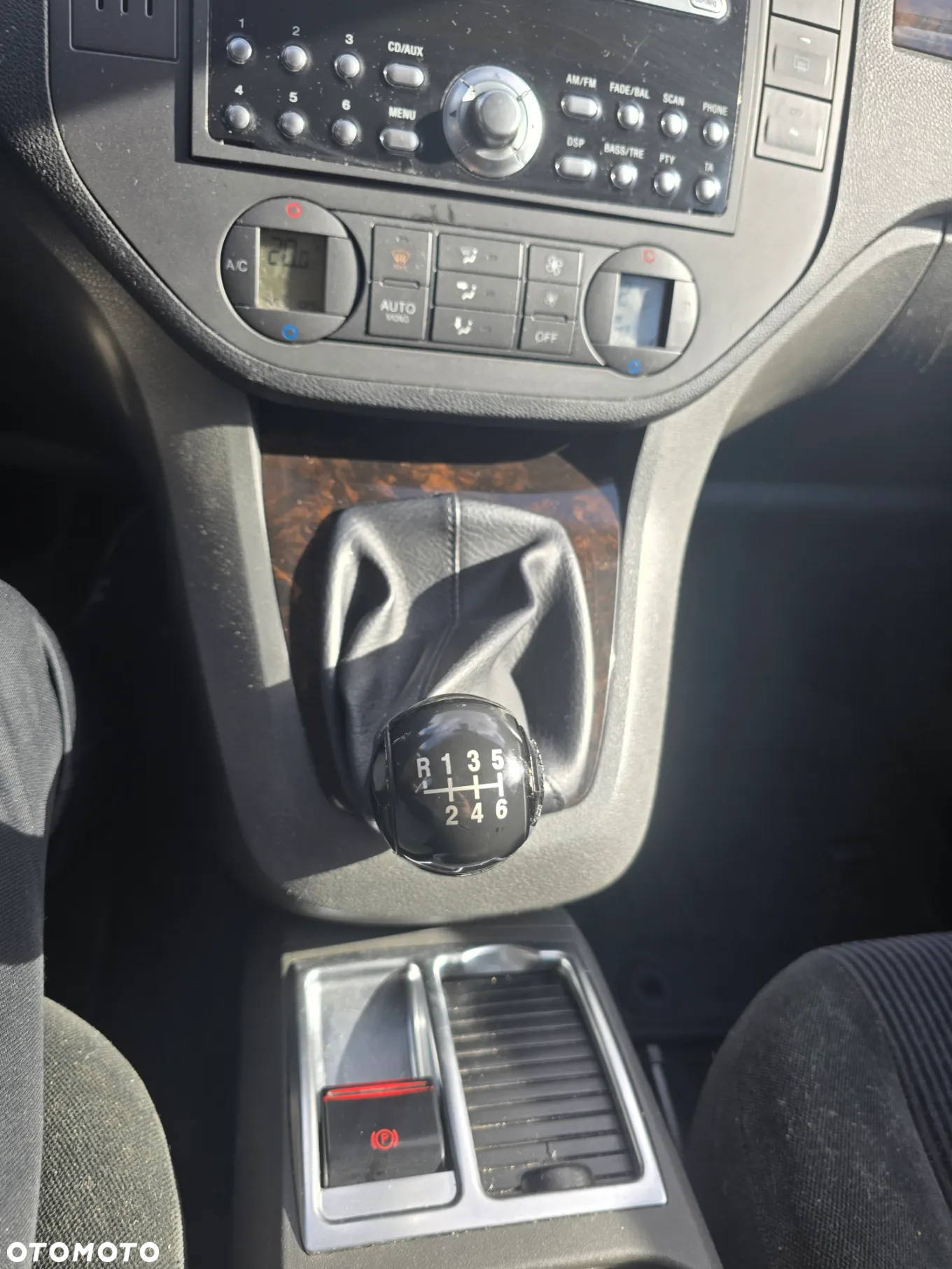 Ford Focus C-Max 2.0 TDCi Ghia - 8