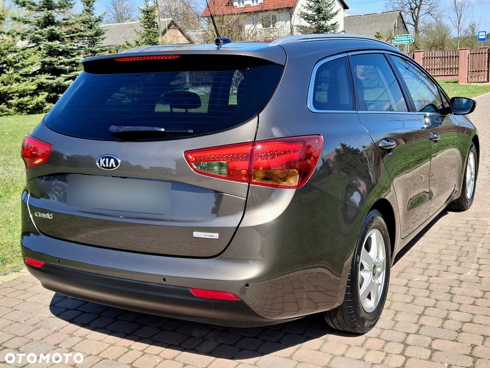 Kia Ceed 1.6 GDI Platinum Edition - 6