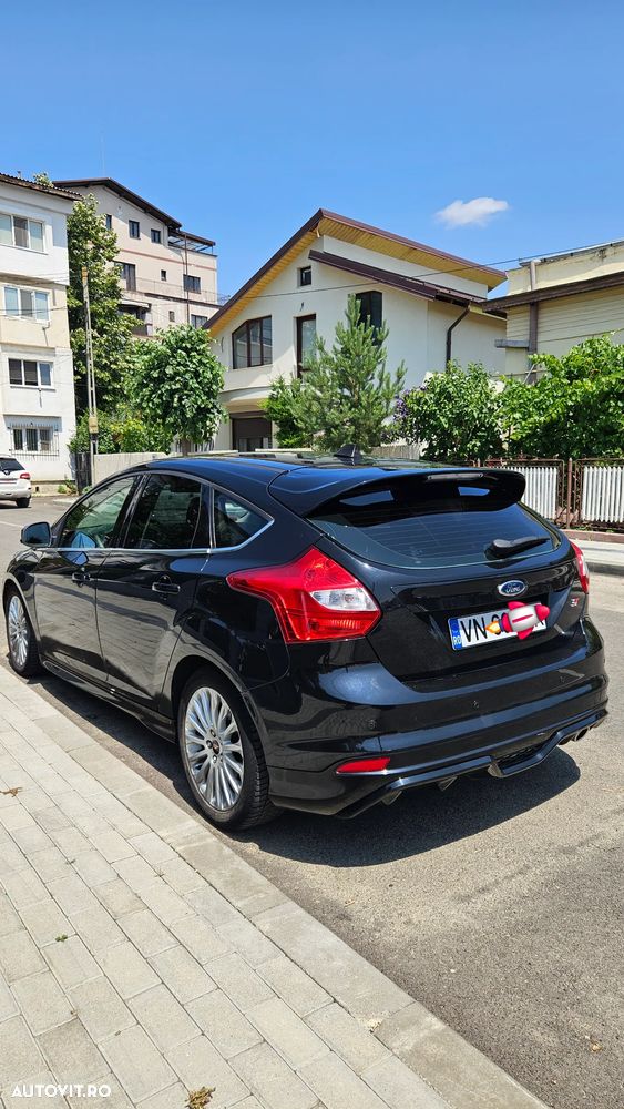 Ford Focus - 14