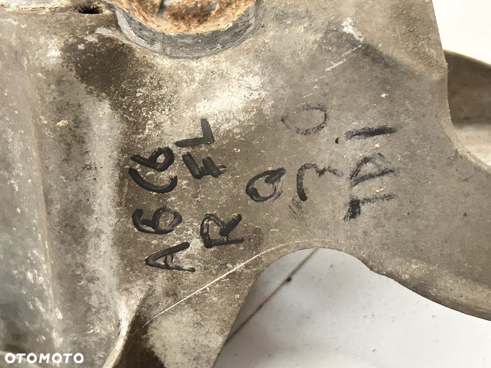 Wspornik mocowanie silnika 3.0 TDI Prawe Audi A6 C6 LIFT 4F0 199 352 M - 2