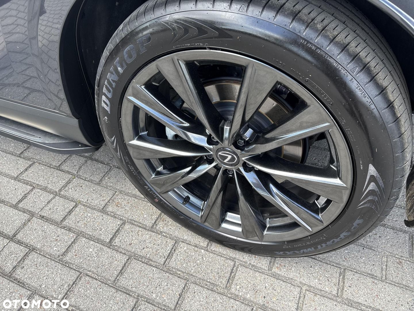 Lexus RX 450h+ F Sport Design - 24