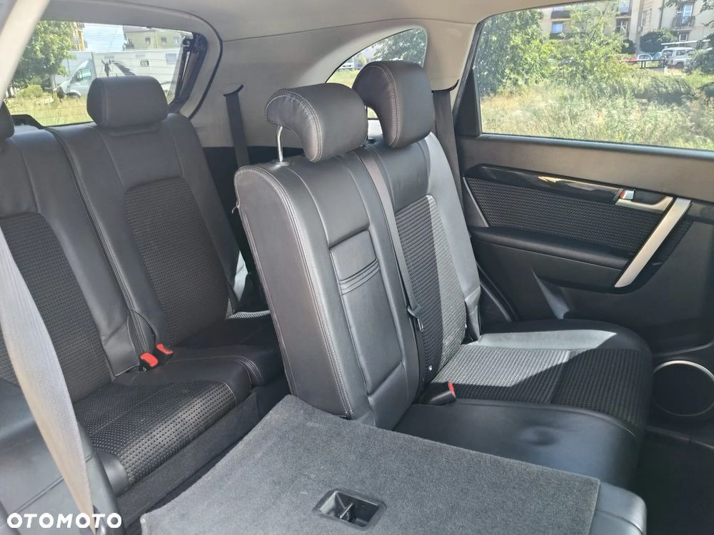 Chevrolet Captiva - 11