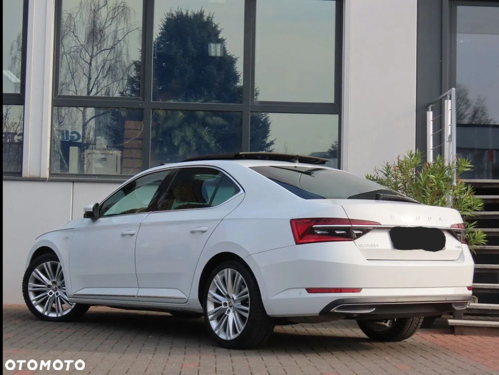 Skoda Superb 2.0 TDI SCR 4x4 L&K DSG - 5
