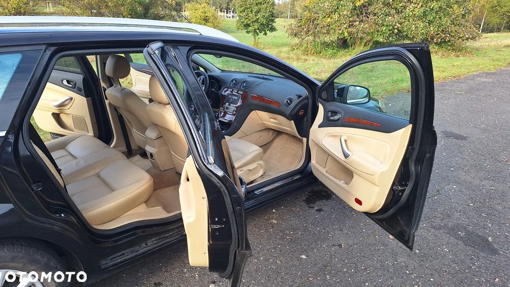 Ford Mondeo 2.0 TDCi Ghia X - 11