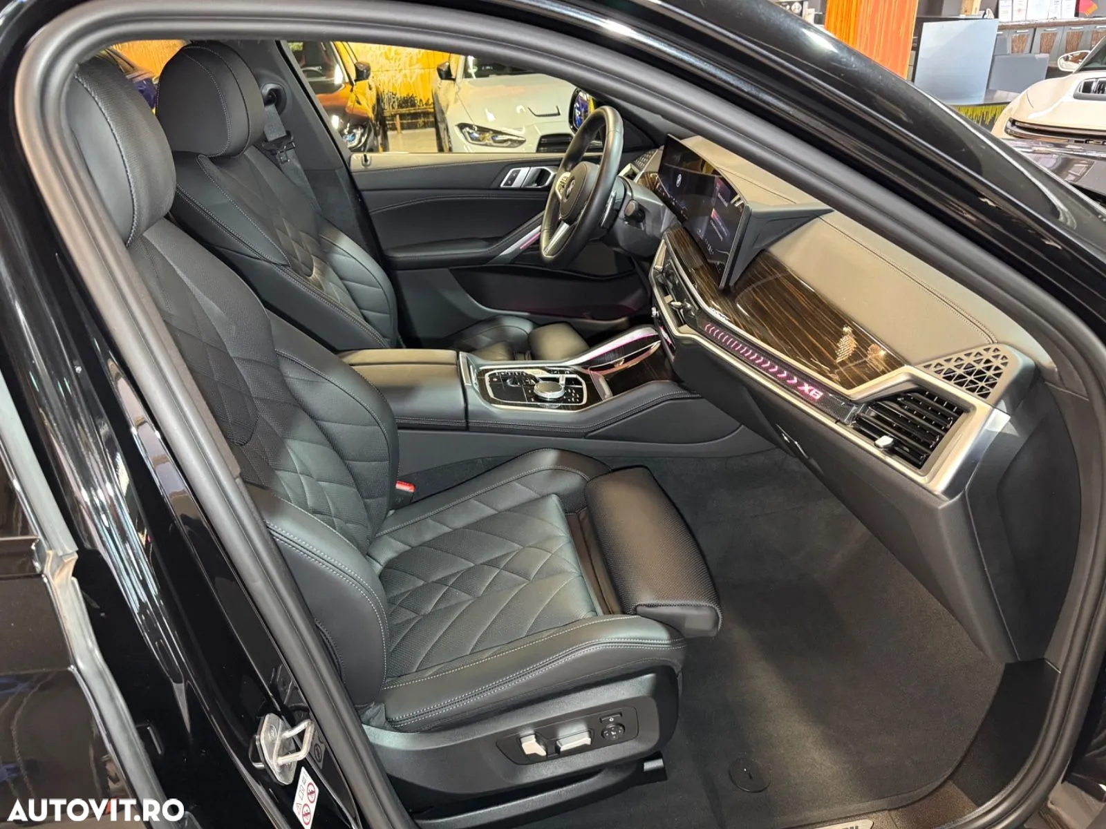 BMW X6 xDrive40i AT MHEV - 15