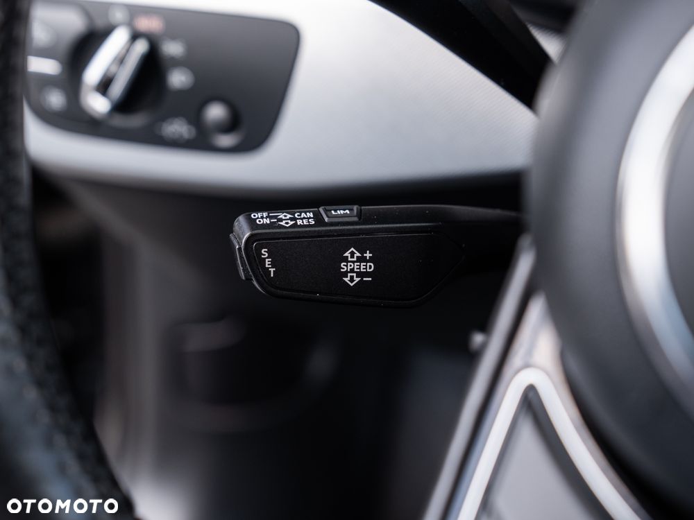 Audi A4 Avant 2.0 TDI DPF S line Sportpaket - 34