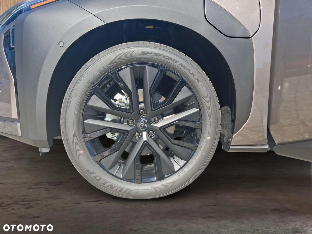 Toyota bZ4X 74.7kWh 4x4 Executive - 15
