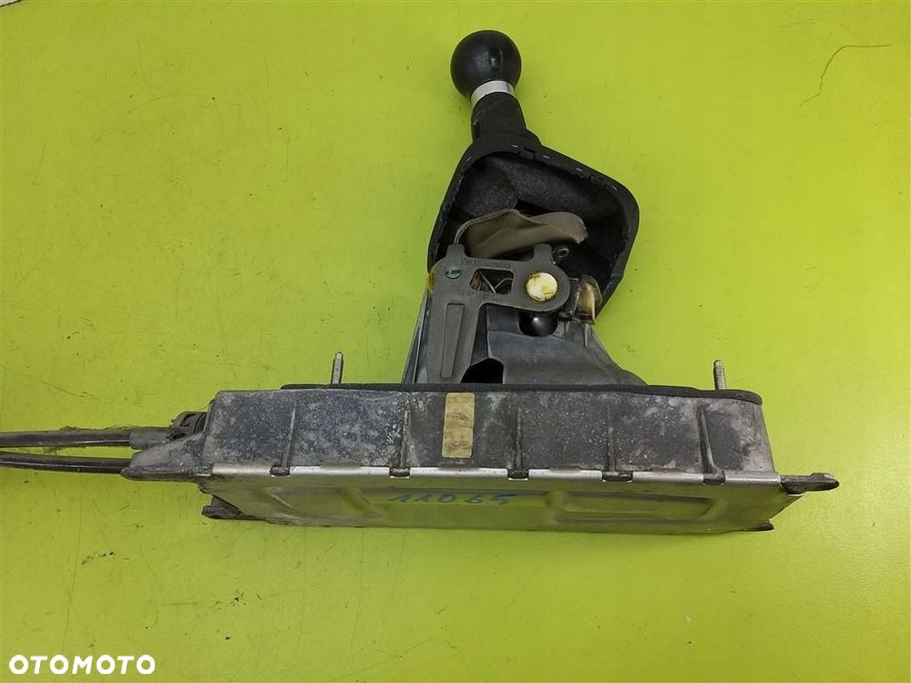 Mechanizm zmiany biegów lewarek VW Golf V 2003-2008 1,9 TDI - 6