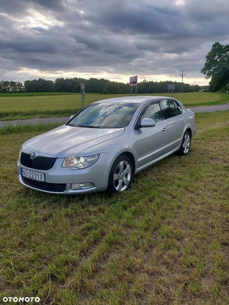 Skoda Superb 1.8 TSI Comfort - 1