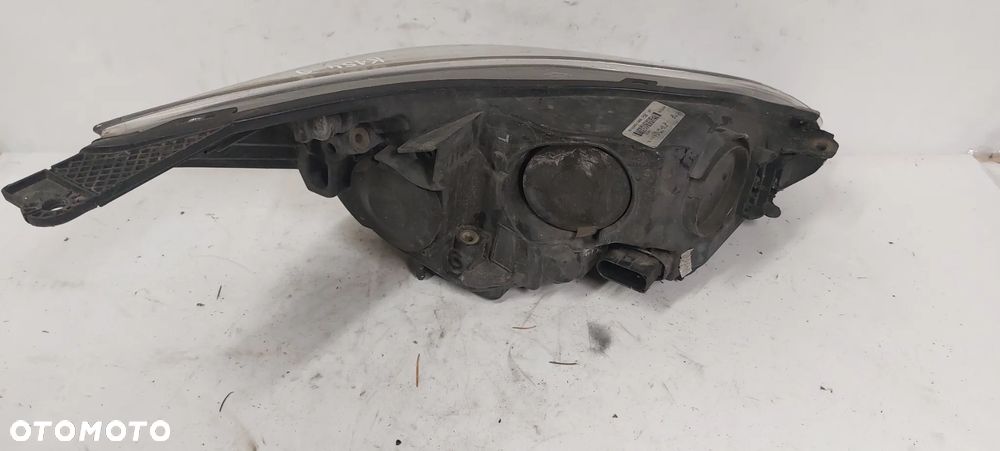 .  LAMPA PRZOD PRZEDNIA FORD FOCUS MK3 - 4