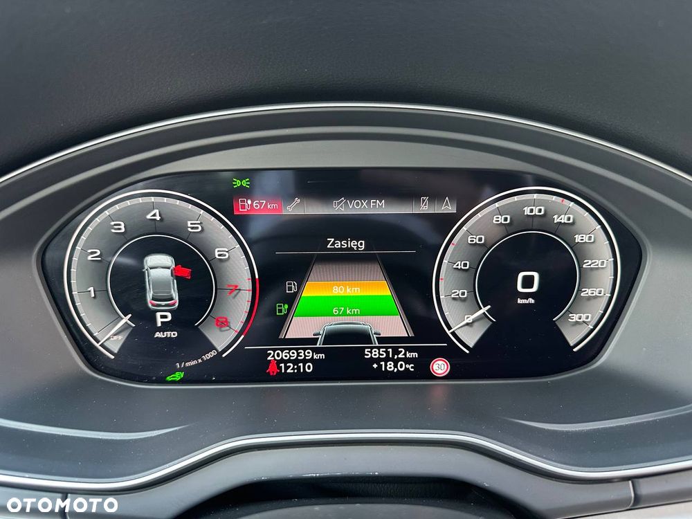 Audi Q5 50 TFSI e Quattro S tronic sport - 17