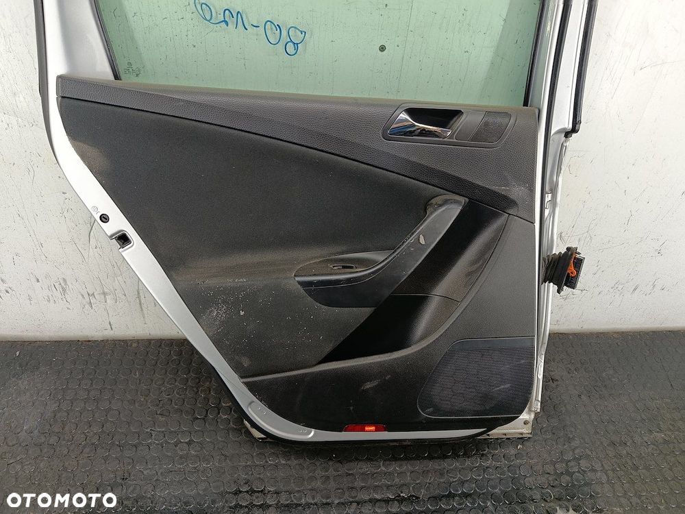DRZWI TYŁ LEWY  VW PASSAT B6 LA7W KOMBI - 14
