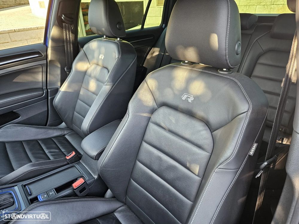 VW Golf Variant R 4Motion BlueMotion DSG - 12