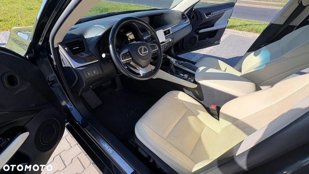 Lexus GS 200t / 300 Elegance - 12