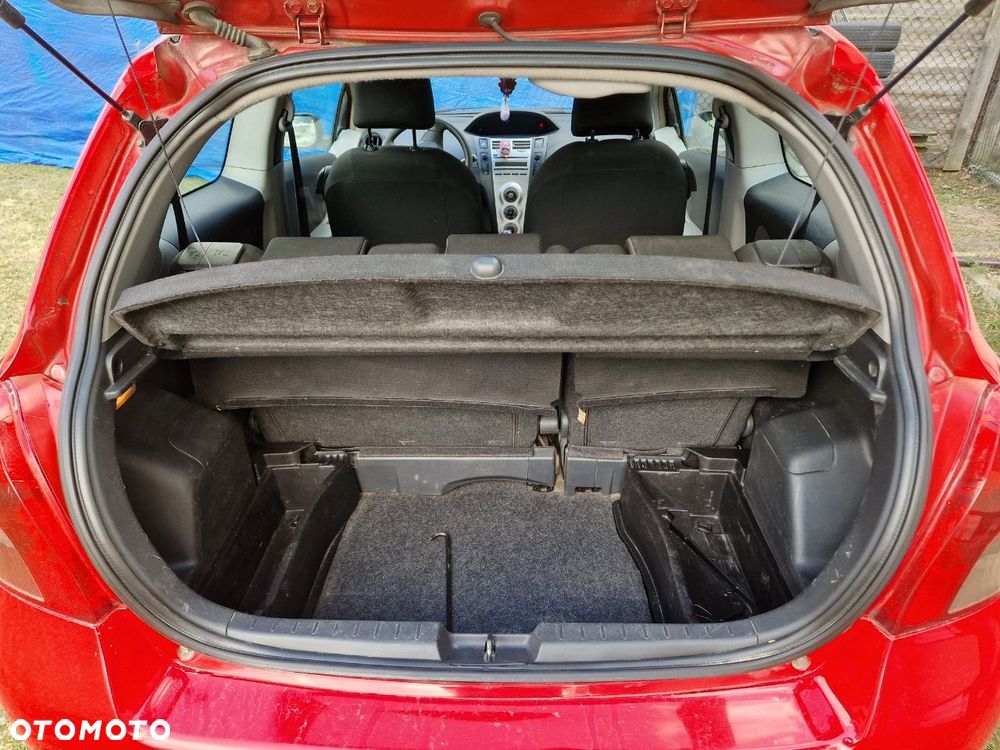 Toyota Yaris - 5