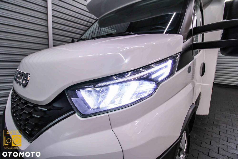Iveco DAILY CHŁODNIA + MROŹNIA + AGREGAT x 2 + AUTOMAT - 30