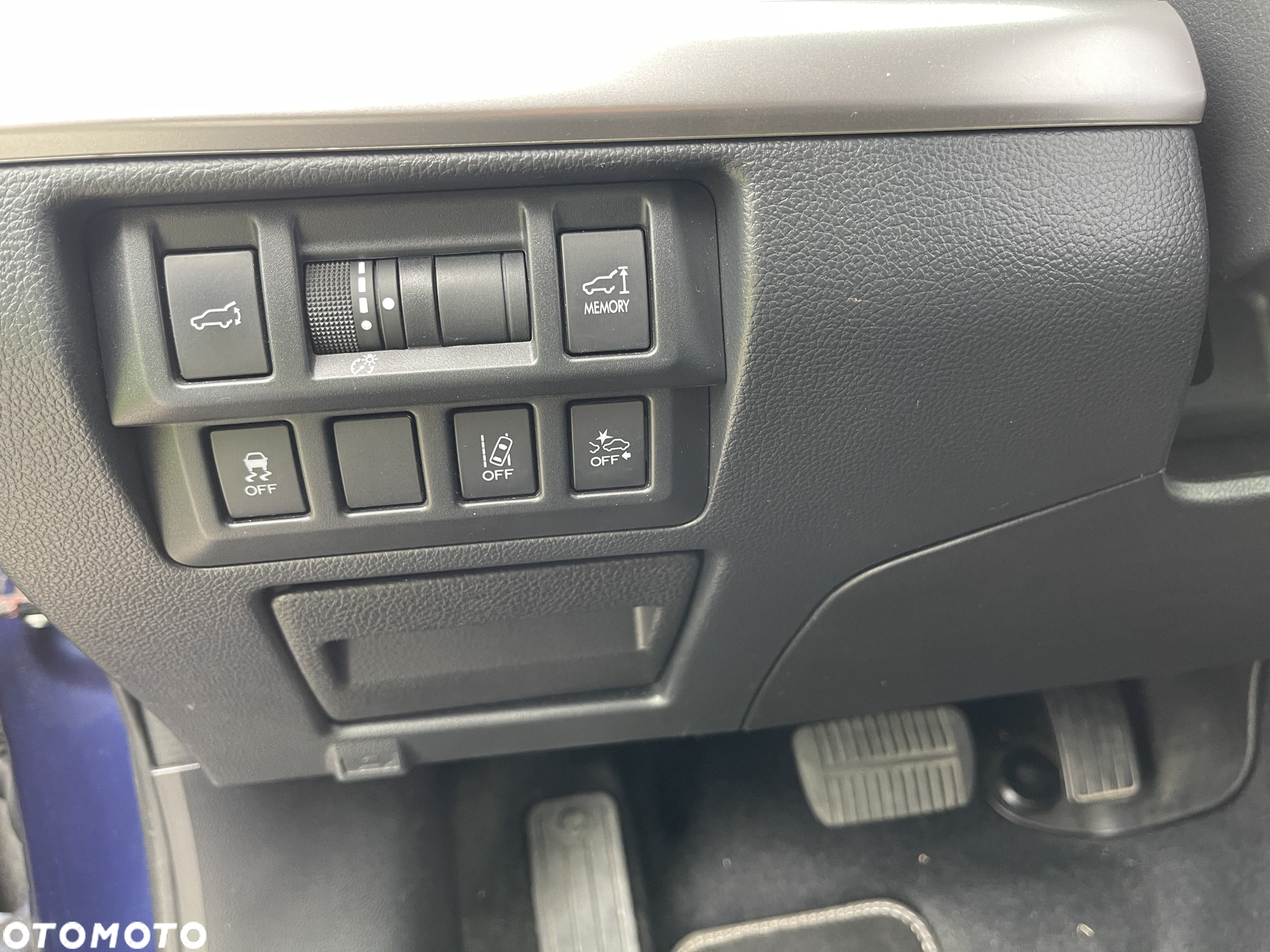 Subaru Outback 2.0D Active Lineartronic - 11