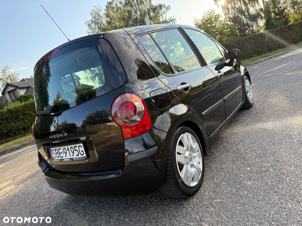 Renault Modus 1.6 16V Dynamique - 17