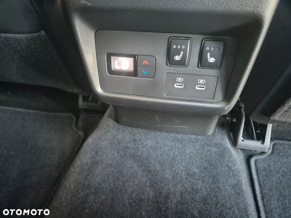 Nissan X-Trail - 10