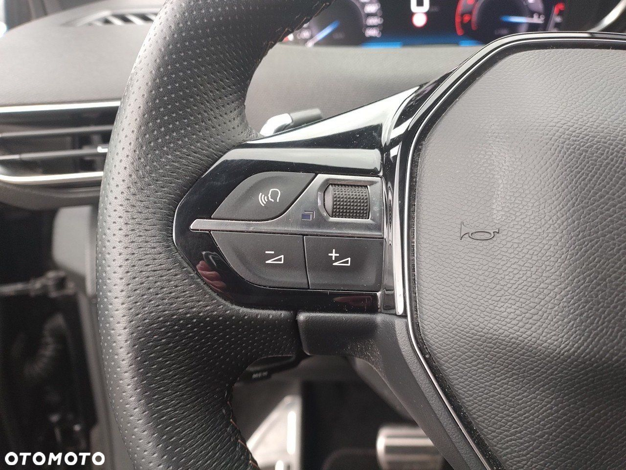 Peugeot 3008 1.2 PureTech GT S&S EAT8 - 17