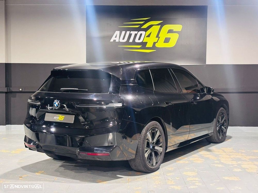 BMW iX xDrive 40 - 4