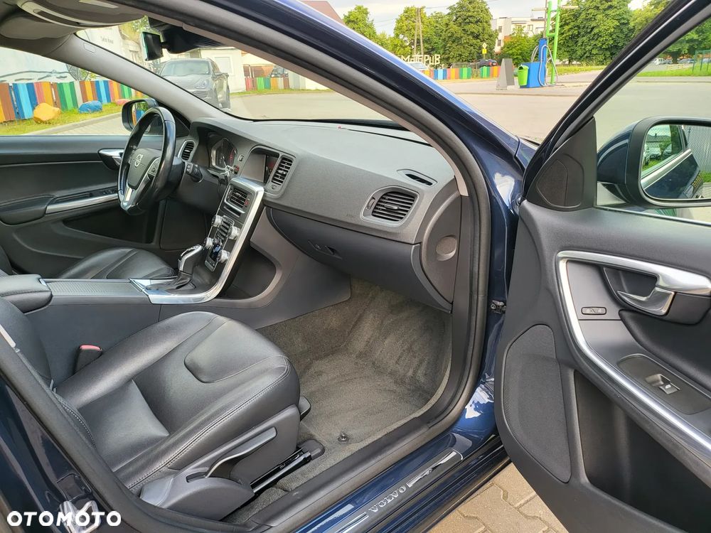 Volvo V60 - 24